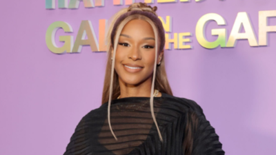 LeBron James promotes Savannah James’ $95 compression complex moisturizer on Instagram