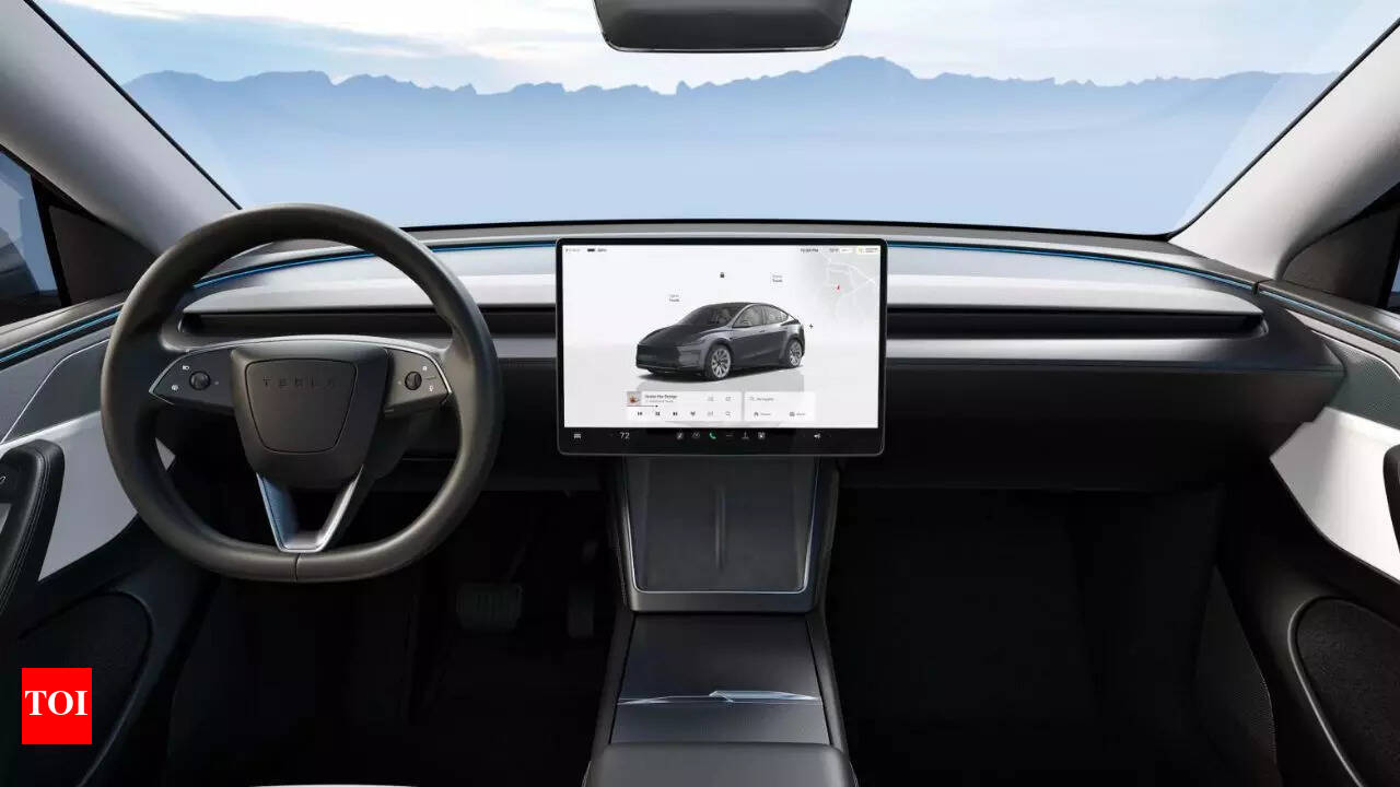 How Tesla car prevented high school student from passing driving test - The  Times of India