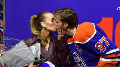  Lauren Kyle opens up about heartbreaking reality of life with Connor McDavid during Stanley Cup finals