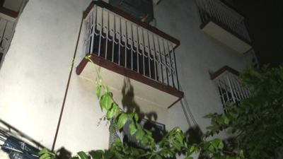 Elderly couple, son found hanging in Kolkata home; suicide pact suspected amid financial distress
