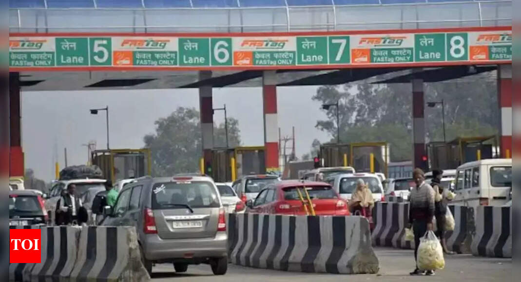 Rs 3,000 annual FASTag for cars from this date: How many journeys you can do