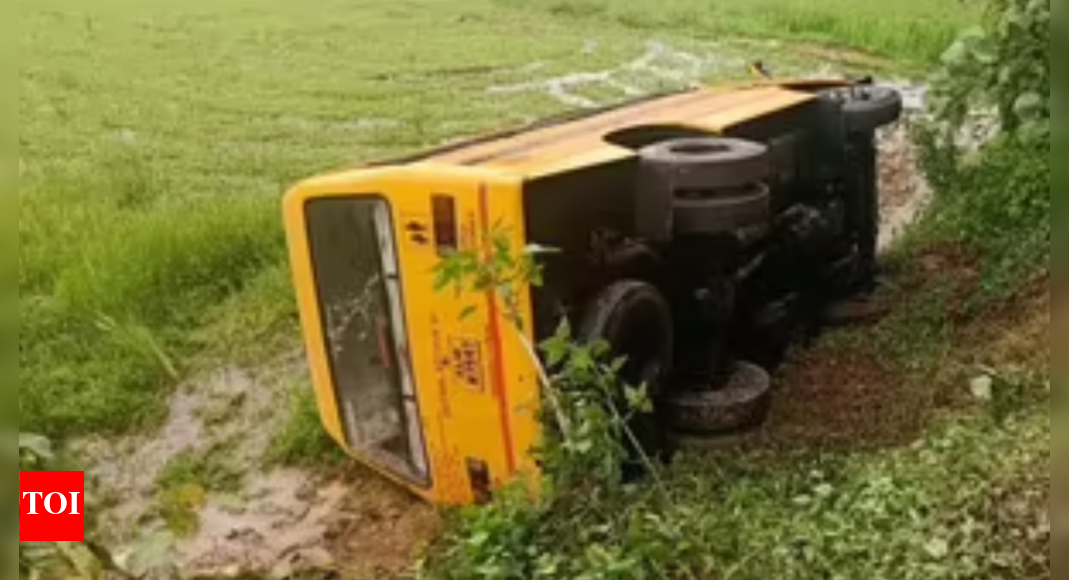 Mysuru mishap: Many students injured as school van overturns; admitted to hospital