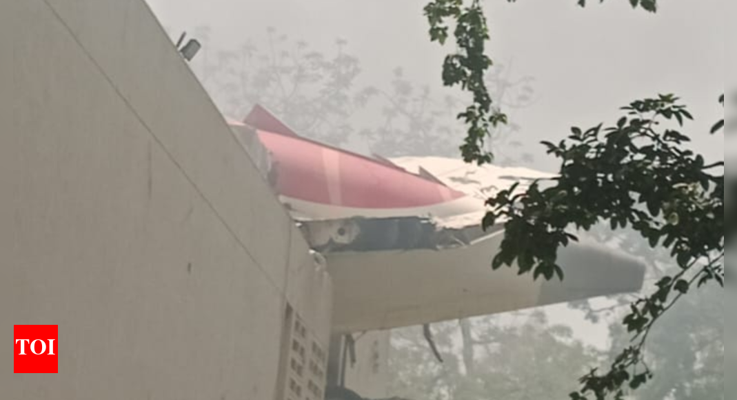 A tale of two Gujarat air crashes and a common 'emergency worker'