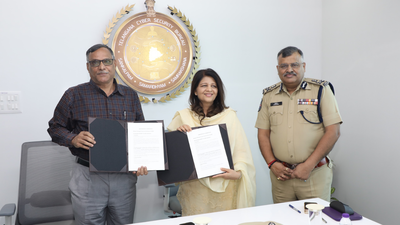 TGCSB, NALSAR join hands to boost legal response to cybercrime in Telangana