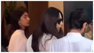 Sunjay Kapur funeral: Karisma Kapoor accompanies kids Samaira and Kiaan for their father's last rites; Kareena Kapoor Khan and Saif Ali Khan join grieving family