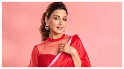 Sonali Bendre to host Pati Patni Aur Panga; says 'I said yes to the show because it felt like a page out of my own marriage'