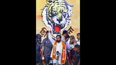 Uddhav already politically dead, declares Shinde