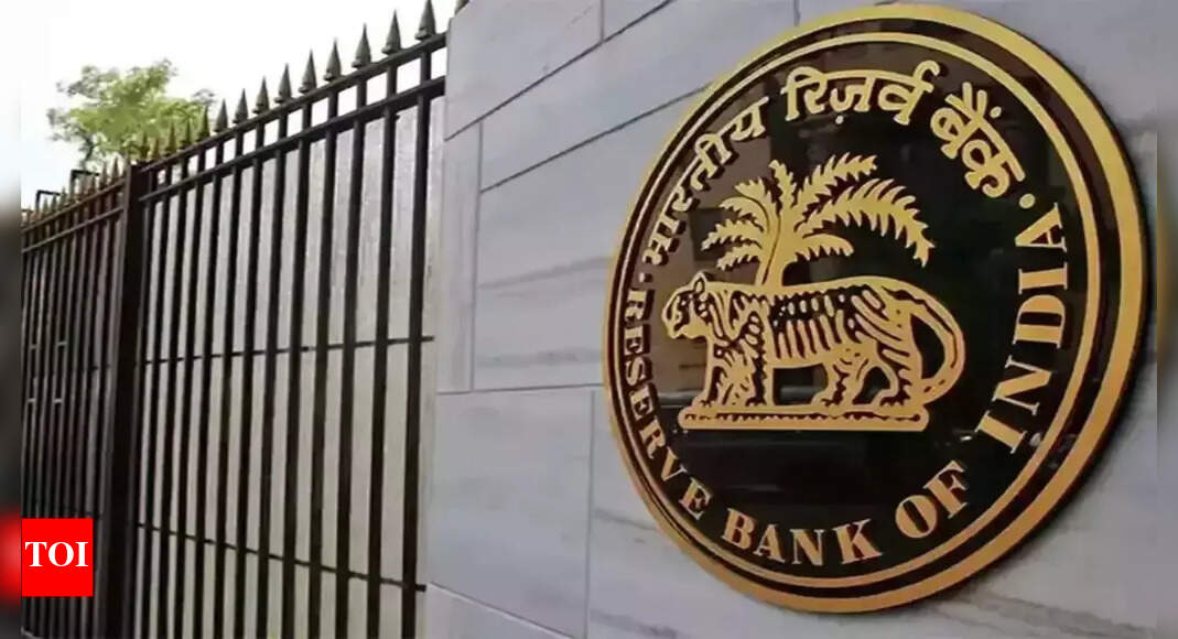 RBI eases norms for loans to projects like roads and ports