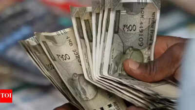 Representative Image Rupee falls to 3-month low at 86.72/$