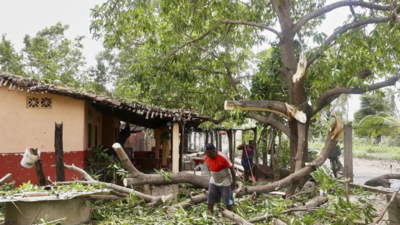 Mexico assesses damage from Hurricane Erick as rising rivers leave at least 1 dead