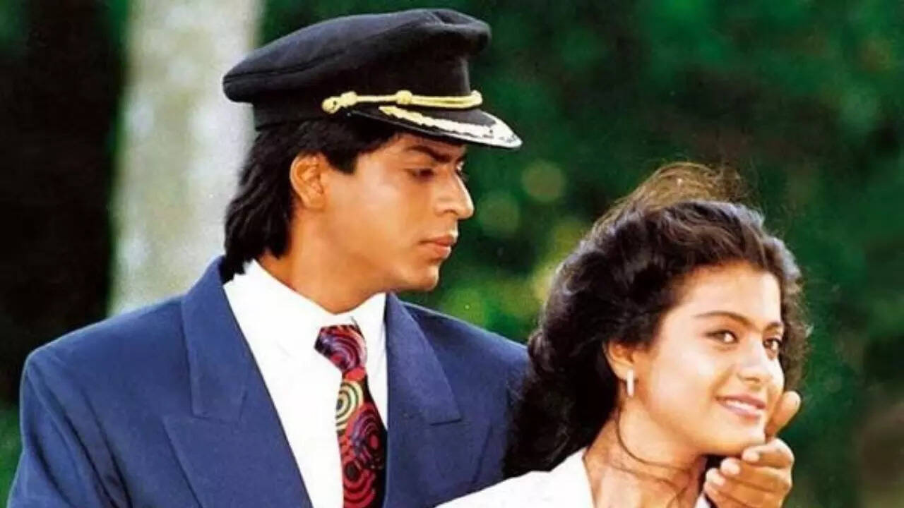 Kajol reveals Shah Rukh Khan was rude and mean to her during the shoot of ' Baazigar': 'I was not even 18 at that time...' | Hindi Movie News - Times  of India