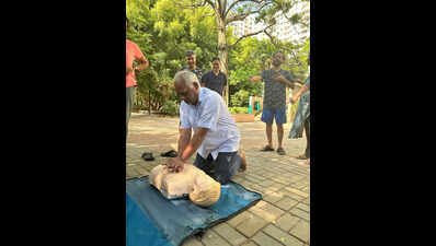 B'luru apartment complexes train residents on CPR techniques