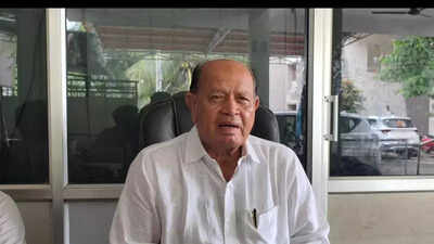 Can’t contest village panchayat elections without money, says Patkar