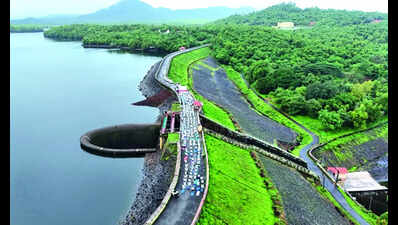 Goa joins world in Yoga Day celebration