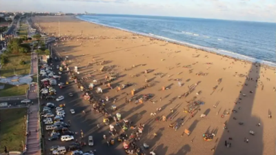  Man drives in reverse at high speed near Chennai's Marina Beach; booked for reckless driving