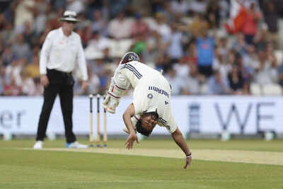  'No one expected him to do that' - Who said what about Rishabh Pant's somersault celebration?