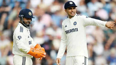 Drama at Headingley! Rishabh Pant loses his cool after umpire denies ball change, throws ball in frustration - WATCH