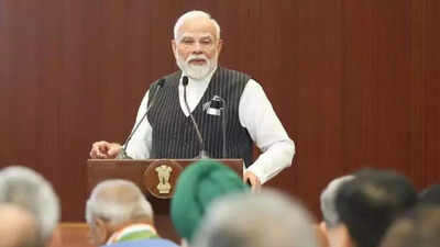PM Modi speaks to Iran President, urges de-escalation