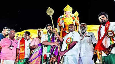  Tamil Nadu Murugan conference calls for ‘Hindu unity’; Andhra Pradesh dy CM Pawan Kalyan slams ‘fake’ secularists & atheists