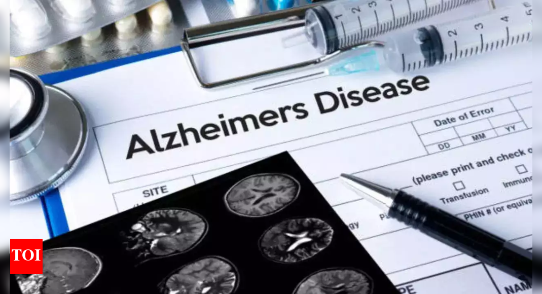 Alzheimer: THIS common condition may speed up Alzheimer’s disease: Experts recommend a simple blood test to determine it | - Times of India