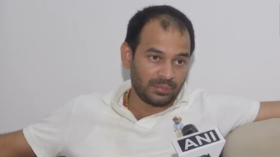  Tej Pratap Yadav on being expelled from family, RJD; to seek help from court