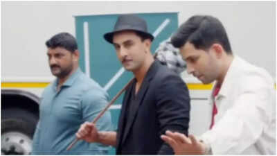 Ranbir Kapoor's 'Awaara' look sparks rumours of a Raj Kapoor tribute; watch video