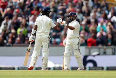  'Classical vs hip-hop' - Ex-India cricketer on KL Rahul and Rishabh Pant's partnership