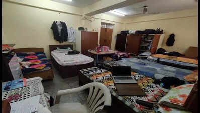 CM Orders Anti-Encroachment Drive, Hostel Revamp At MAMC