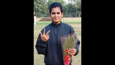 Nagpur’s Riya wins silver, Saurav bronze