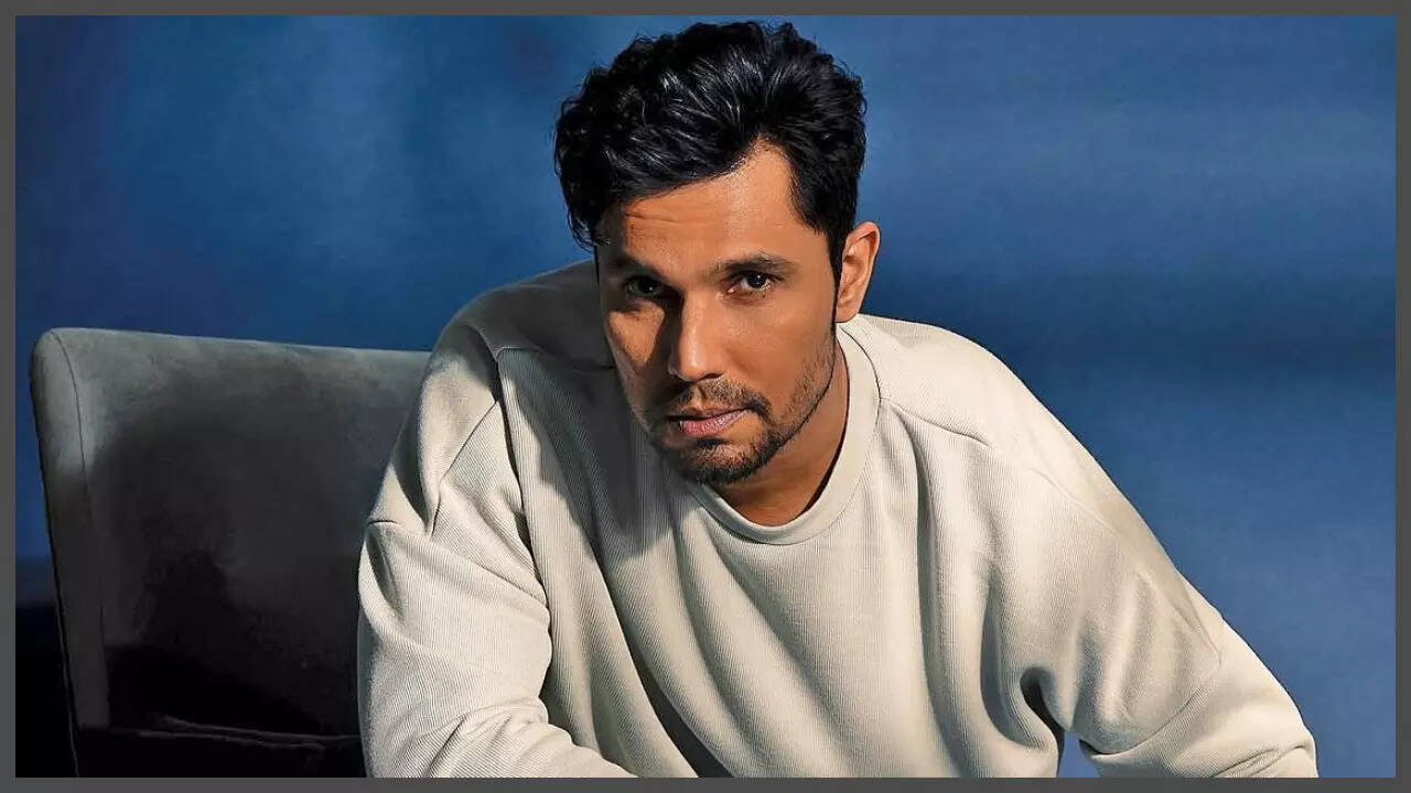 Randeep Hooda says action sequences are designed around Sunny Deol, Salman  Khan while Chris Hemsworth, John Cena rehearse for weeks: 'They're not as  worshipped as...' | - Times of India