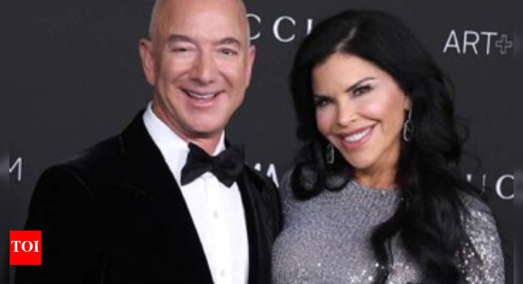 Jeff Bezos and Lauren Sánchez’s wedding date, guest list, plan, dress and other key details | – Times of India