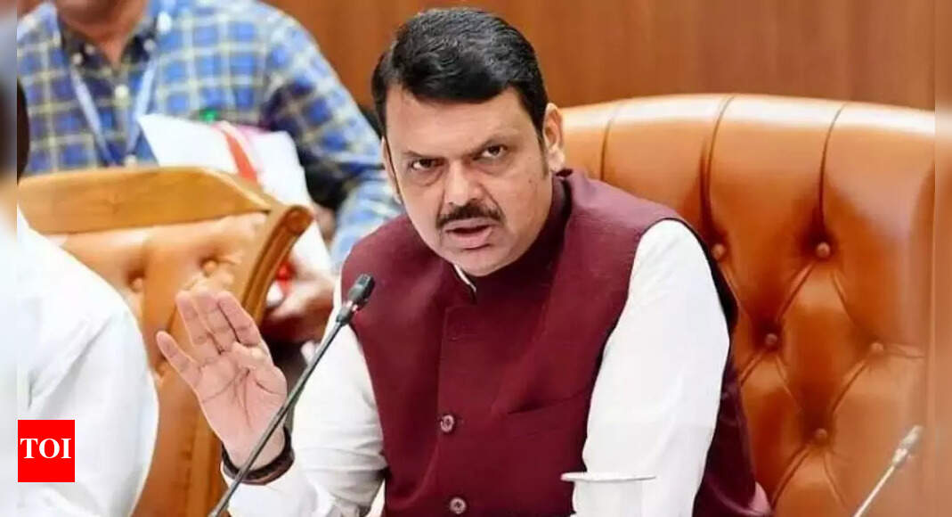 CM Fadnavis assures inclusive consultations before implementing language policy