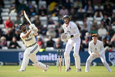 Can you hit big sixes? Harry Brook's sledge triggers Prasidh Krishna's instant dismissal - Watch