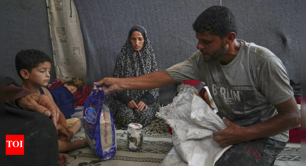 UN condemns 'weaponization of food' in Gaza