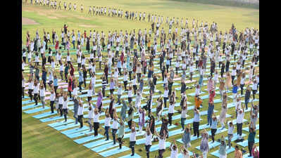 JMI marks 11th International Yoga Day with mass participation and Yoga sessions