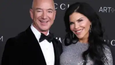 'Jeff Bezos is on the run, this is a crazy ...', claims protestors; but there may be a 'twist' in Lauren Sanchez-Jeff Bezos wedding 'planned' by Venice mayor