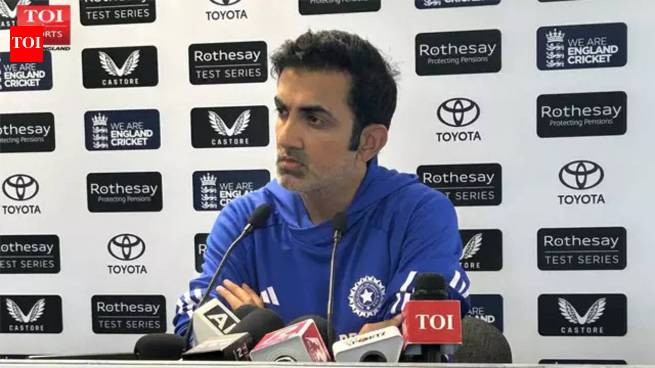we-lose-together-win-together-gambhir-gambhir-backs-bowlers-as