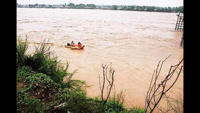 Flood-like situation in Baran, while western Raj goes dry