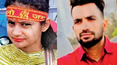 Delhi horror: Father recounts gut-wrenching scene as burqa-clad stalker pushes daughter to death; says 'I tried to save her but he shoved me'
