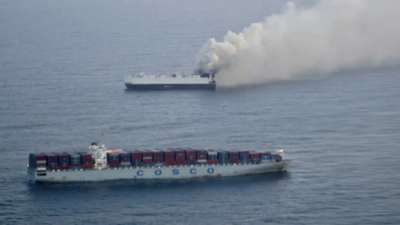  Cargo ship with 3,000 vehicles sinks off Alaska coast; sparks pollution concerns