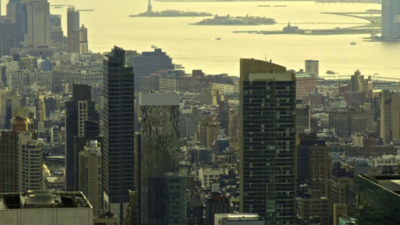 Revolutionary war-era boat being painstakingly rebuilt after centuries buried beneath Manhattan
