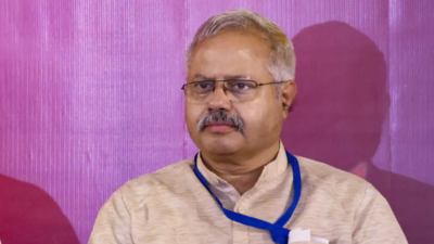 RSS workers tortured in jails during Emergency, at least 100 died: Sunil Ambekar