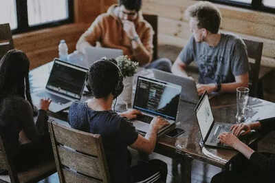  Why 61% of American workers no longer believe in 9-to-5 job stability