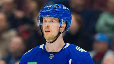  Vancouver accused of betrayal as Elias Pettersson trade buzz intensifies