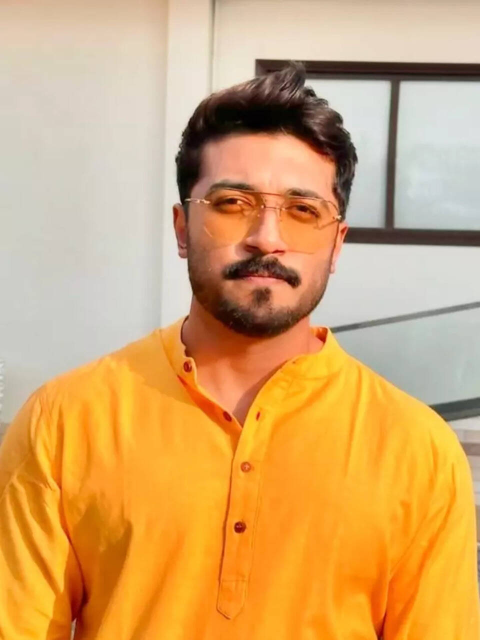 ದಿಢೀರನೆ 'ವಧು' ಸೀರಿಯಲ್ ನಿಂತಿದ್ಯಾಕೆ? ಹೀರೋ ಅಭಿಷೇಕ್‌ ಶ್ರೀಕಾಂತ್ ಬಿಚ್ಚಿಟ್ಟ ಸತ್ಯ  ಇದು! | vijaykarnataka