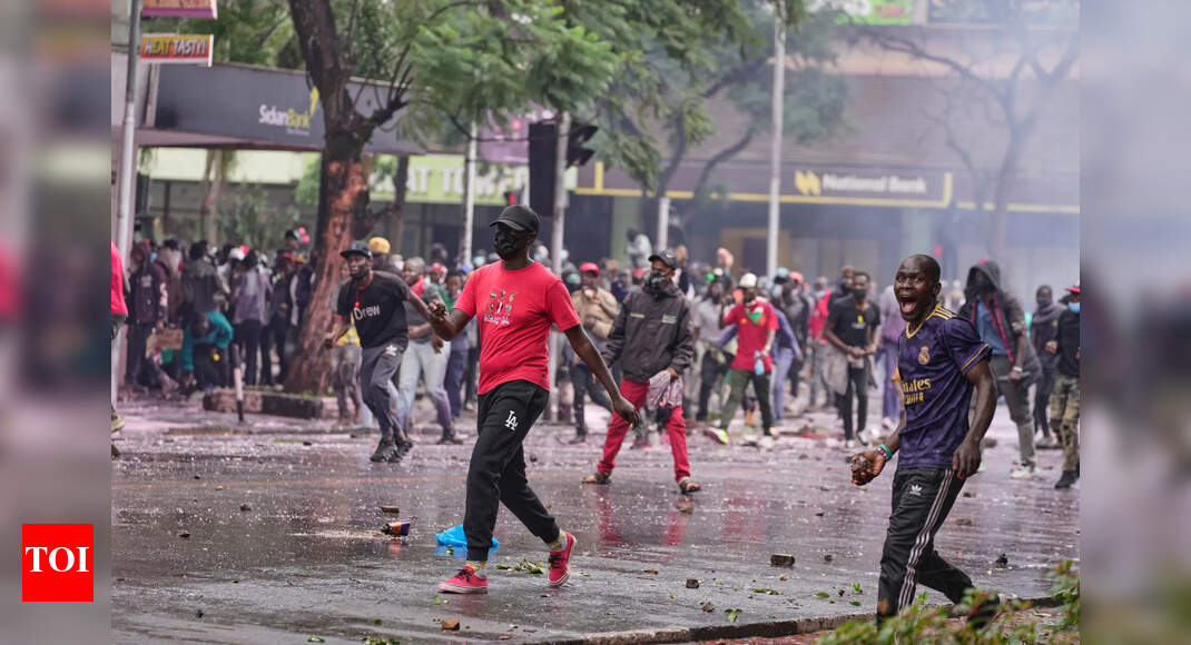 Kenya protest: 300+ injured as anger over police brutality, rising costs grows