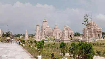  Temple tourism drives demand; officials warn hoteliers over overcharging