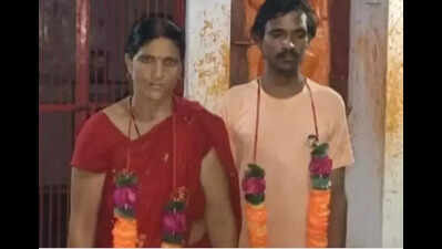 Another UP shocker: Kanpur man organises wife's wedding to lover; gives consent after panchayat