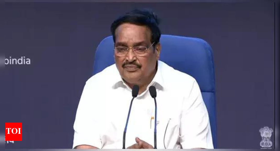 'Water won't go anywhere': Union minister Patil reiterates Centre's stand on IWT suspension