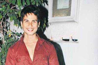 Shahid to play Madhvan's brother?
